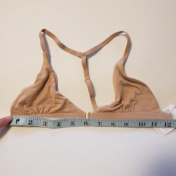 BNWT Lululemon simply there triangle bralette - Picture 2 of 5